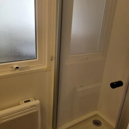 Mh H007 3chambres Et 1 Sale De Bain Dans 4 Etoiles